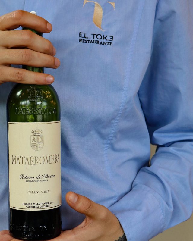 El mejor acompañante se sirve en una copa🍷

Os esperamos 📍 Plaza de la Constitución, 1, Alcorcón

.
#ElTokeAlcorcon #AlcorconRestaurantes #VinoMadrid #RestauranteAlcorcon #FoodMadrid